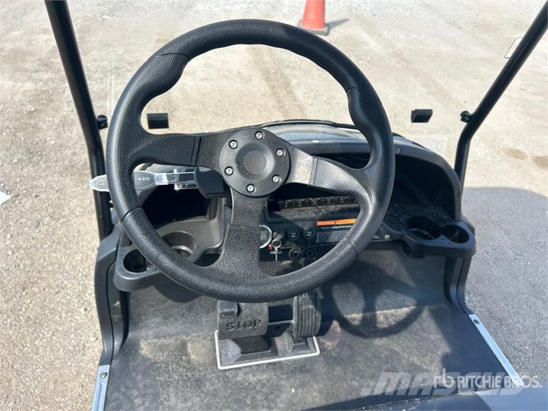 Axis EV Electric Golf Cart Гольф-мобілі