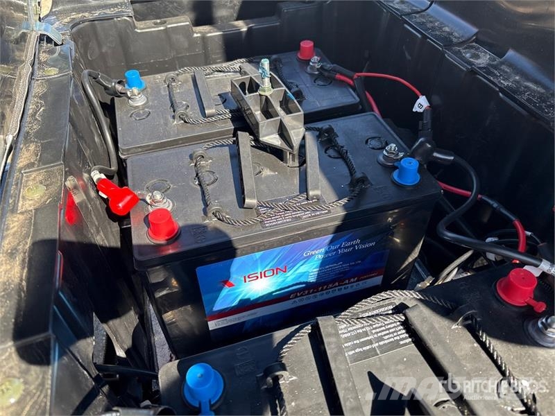 Axis EV Electric Golf Cart (Unused) 高尔夫球车