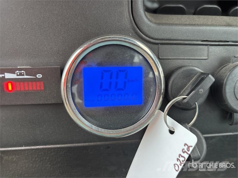 Axis EV Electric Golf Cart (Unused) 高尔夫球车