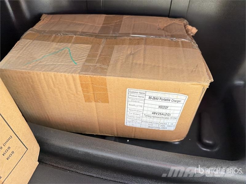  Axis EV Electric Golf Cart (Unused) Гольф-мобілі