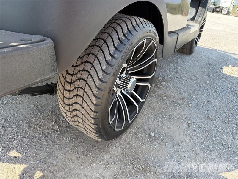  Axis EV Electric Golf Cart (Unused) Гольф-мобілі