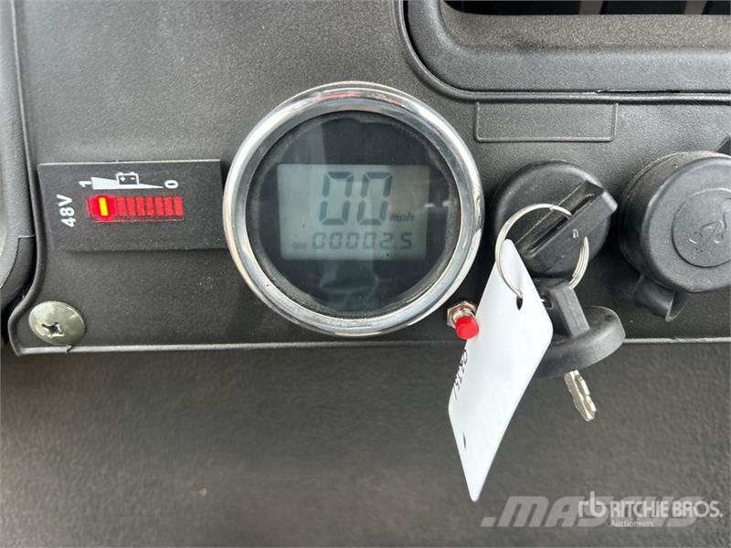 Axis EV Electric Golf Cart (Unused) 高尔夫球车