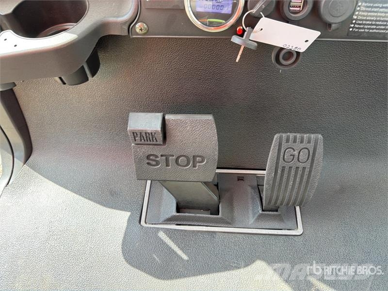 Axis EV Electric Golf Cart (Unused) Golfa karti