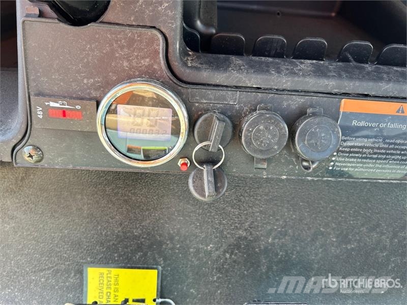 Axis EV Electric Golf Cart عربات الجولف