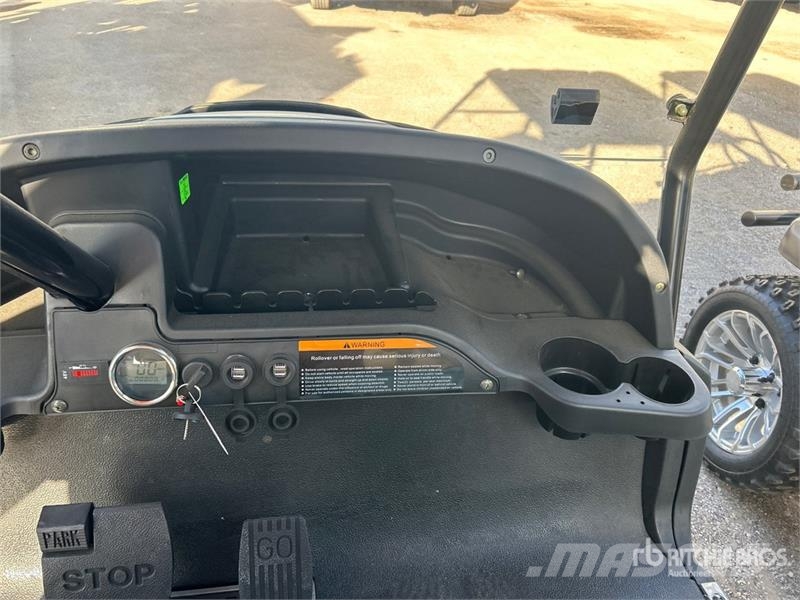 Axis EV Electric Golf Cart (Unused) Golf vogne