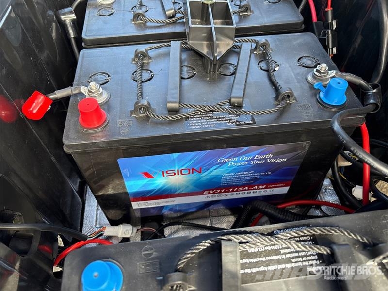 Axis EV Electric Golf Cart (Unused) 高尔夫球车