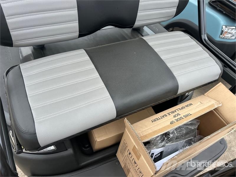  Axis EV Electric Golf Cart (Unused) Golf vozila