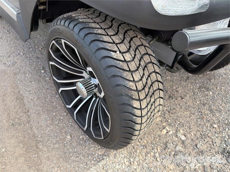 Axis EV Electric Golf Cart (Unused) Golfa karti