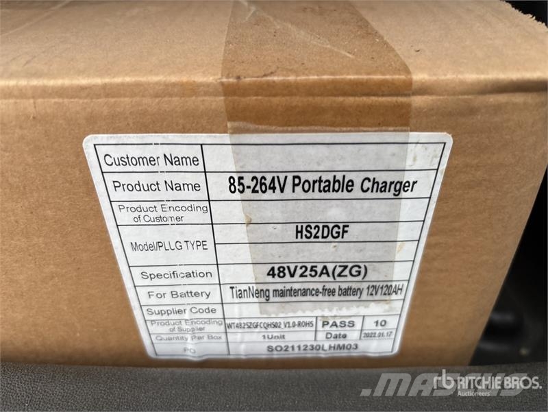 Axis EV Electric Golf Cart (Unused) 高尔夫球车