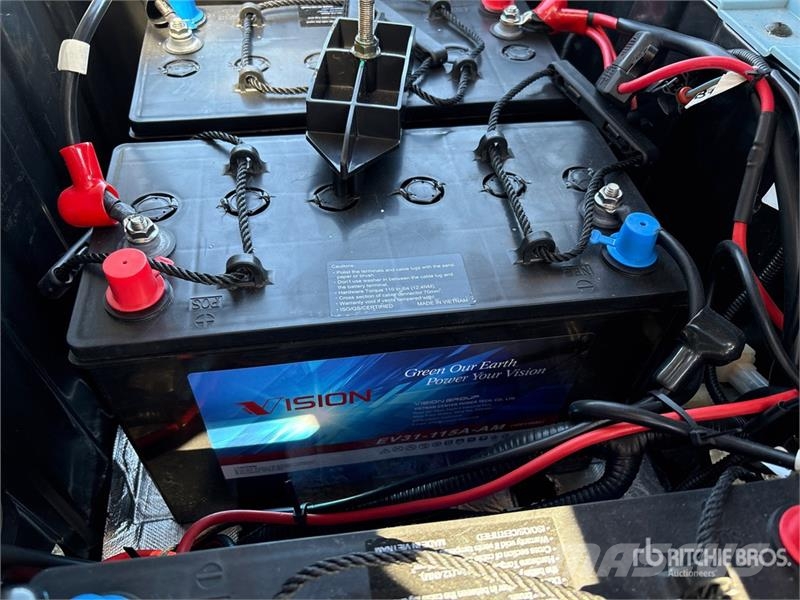 Axis EV Electric Golf Cart (Unused) 高尔夫球车