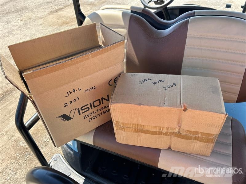 Axis EV Electric Golf Cart عربات الجولف