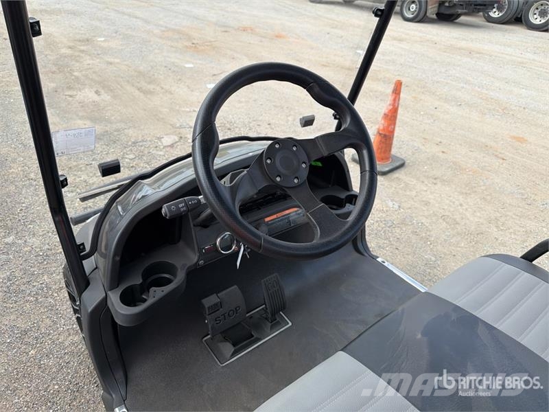Axis EV Electric Golf Cart (Unused) Golfa karti