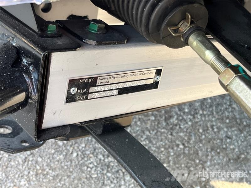 Axis EV Electric Golf Cart (Unused) 高尔夫球车