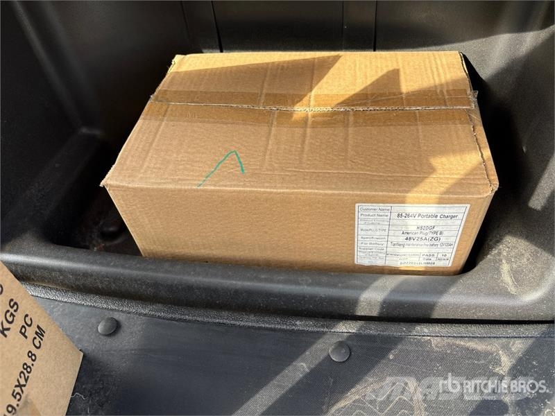 Axis EV Electric Golf Cart (Unused) Golf carts