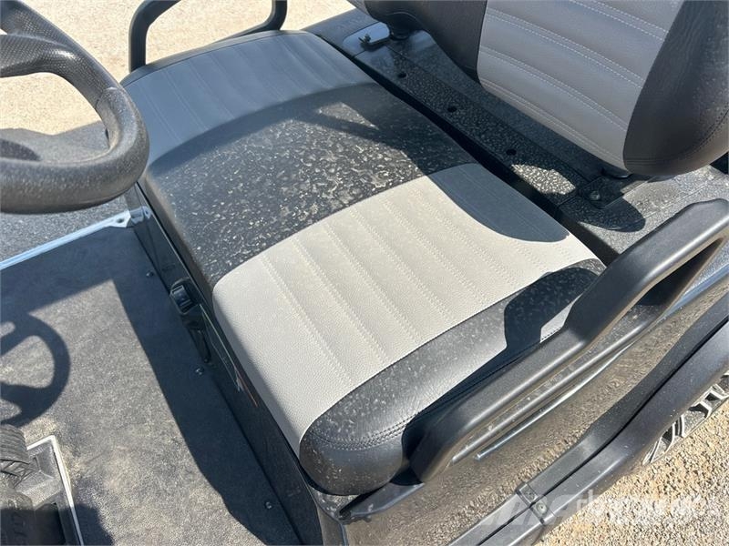  Axis EV Electric Golf Cart (Unused) عربات الجولف