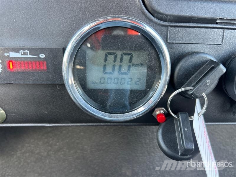  Axis EV Electric Golf Cart (Unused) Golf carts