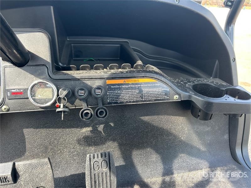 Axis EV Electric Golf Cart Гольф-мобілі