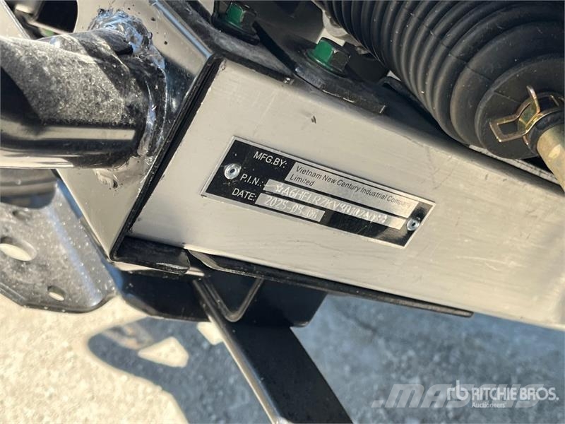 Axis EV Electric Golf Cart (Unused) 高尔夫球车