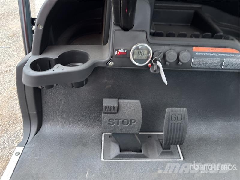  Axis EV Electric Golf Cart (Unused) Golf vozila