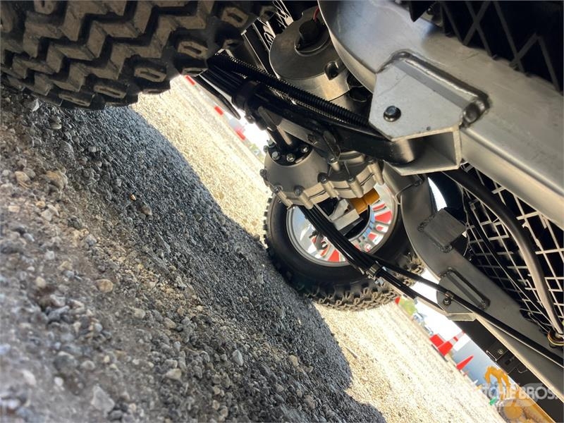 Axis EV Electric Golf Cart (Unused) 高尔夫球车