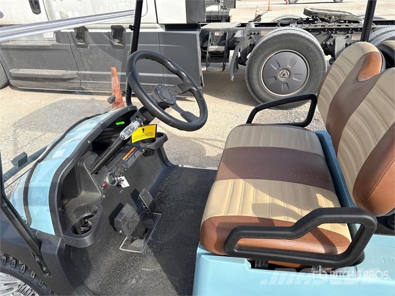 Axis EV Electric Golf Cart (Unused) Golf carts