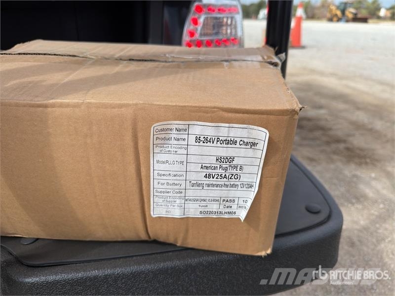  Axis EV Electric Golf Cart (Unused) Гольф-мобілі