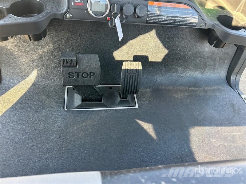 Axis EV Electric Golf Cart (Unused) 高尔夫球车