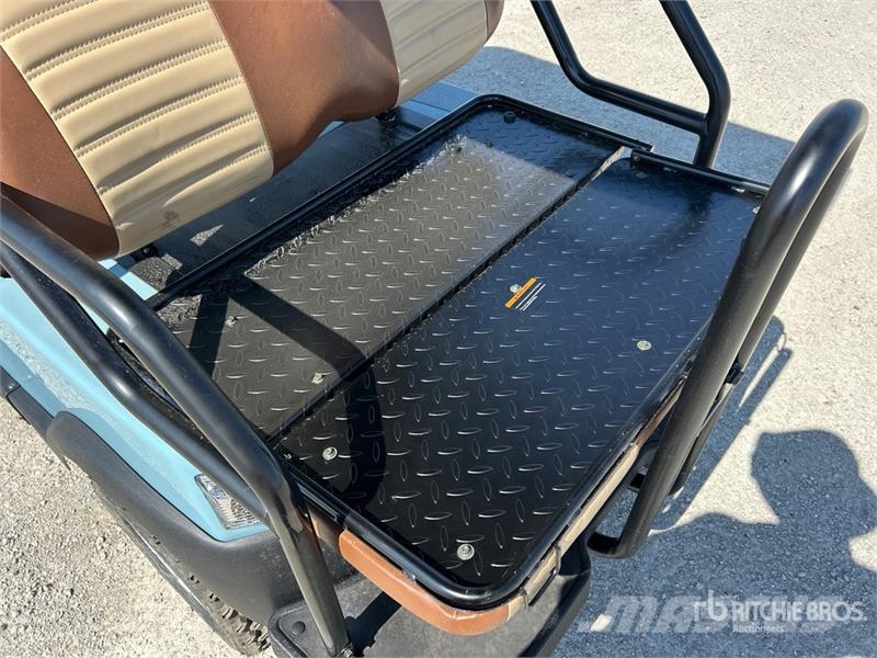 Axis EV Electric Golf Cart عربات الجولف