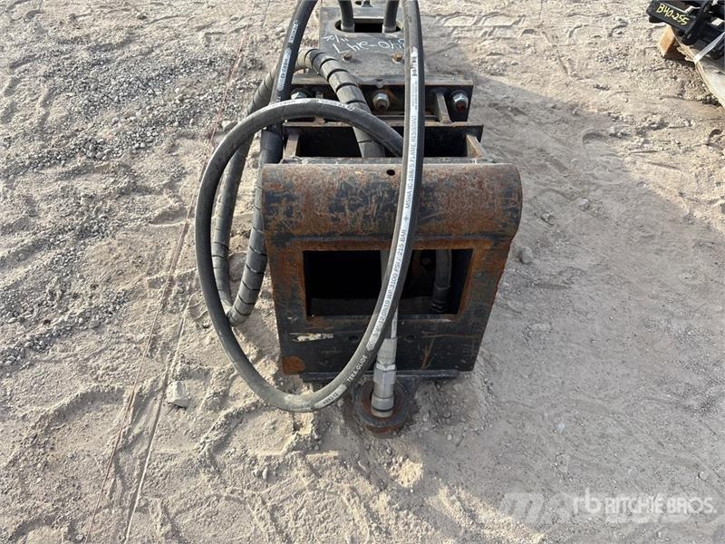  Backhoe Hydraulic Breaker مطارق / كسارات