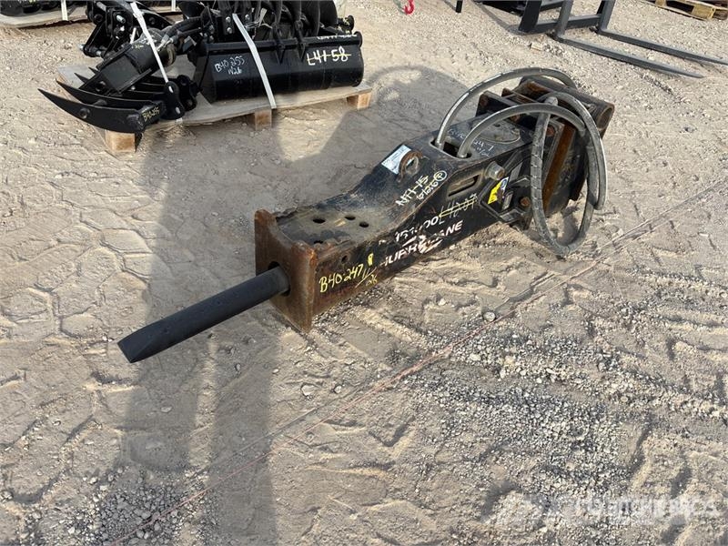  Backhoe Hydraulic Breaker مطارق / كسارات