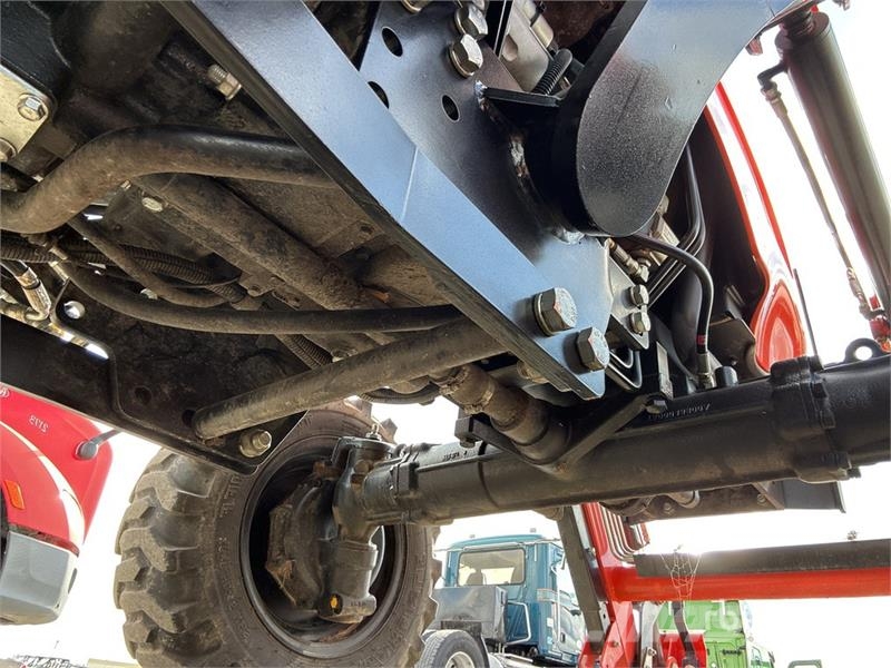 Bad Boy BB4035CHIL 4WD Utility Tractor Taajamatraktorit