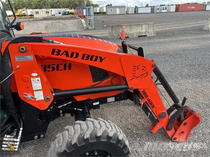 Bad Boy BB4035CHIL 4WD Utility Tractor Taajamatraktorit