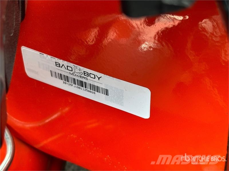 Bad Boy BBY25FJ180 Walk-Behind Lawn Mower Vrtni traktor kosilnice