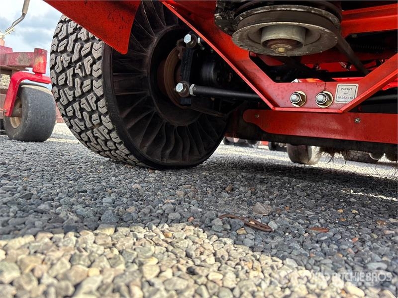 Bad Boy BRG61385KA Zero-Turn Lawn Mower Vrtni traktor kosilnice