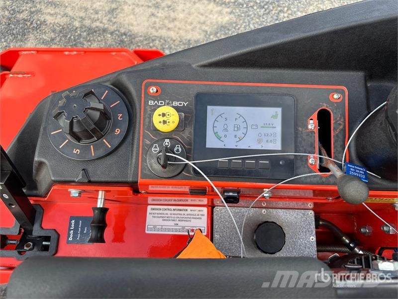 Bad Boy BRG72RD385KA Zero-Turn Lawn Mower Vrtni traktor kosilnice
