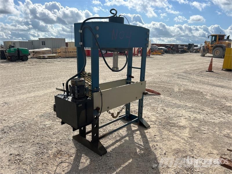  Baileigh D90LD Shop Press مكونات أخرى
