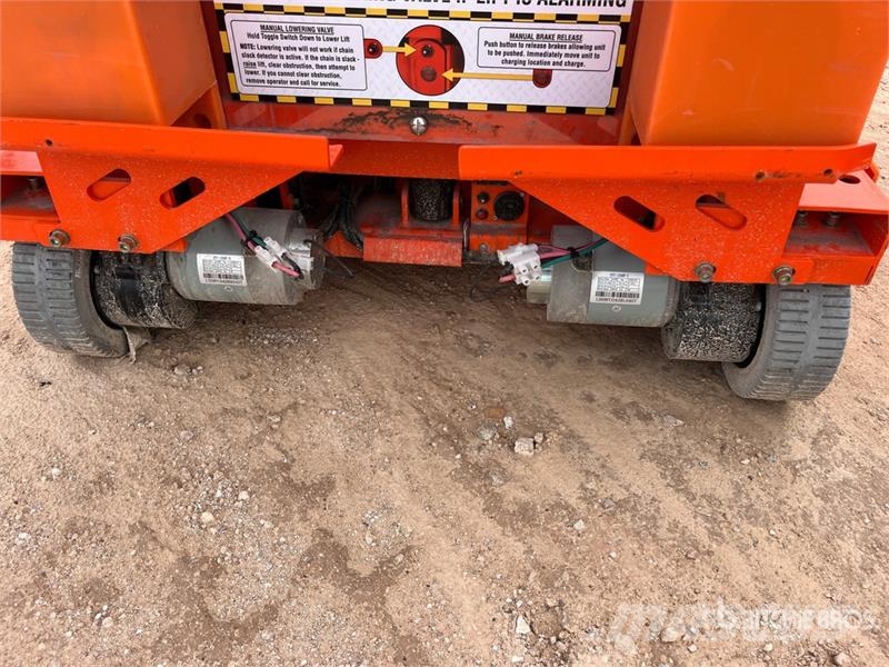 Ballymore PS-140H-DRV-FGI Vertical Mast Lift 客货电梯