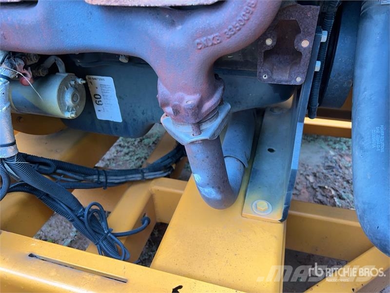 Bandit 18XP Tow-Behind Wood Chipper Дробилки за клони