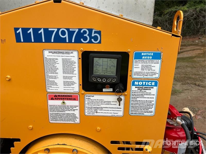 Bandit 18XP Tow-Behind Wood Chipper Дробилки за клони