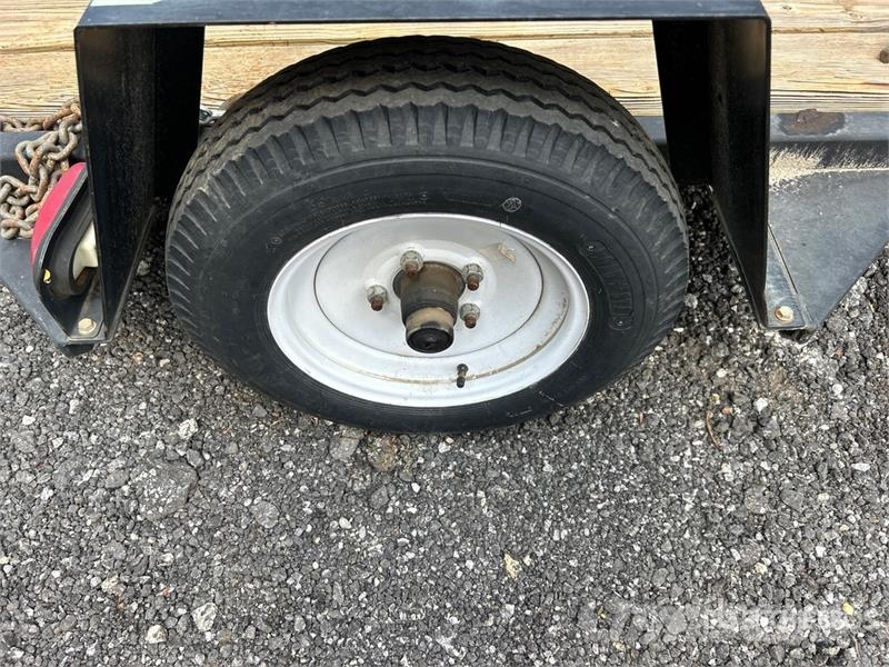 Barreto E4X6TBT 6 ft S/A Trencher Trailer ローローダー