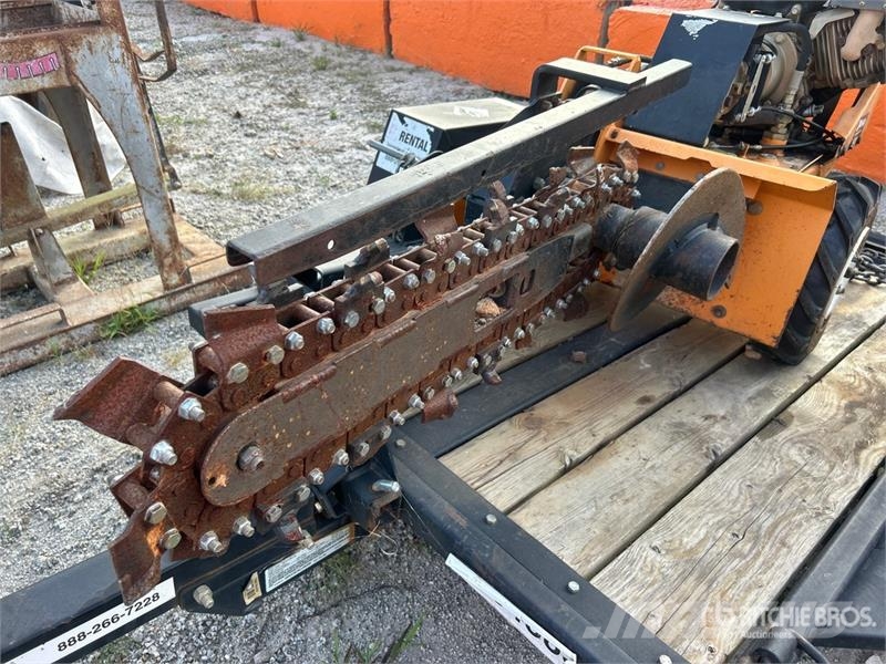 Barreto E924HM4SB Walk Behind Trencher 掘溝機