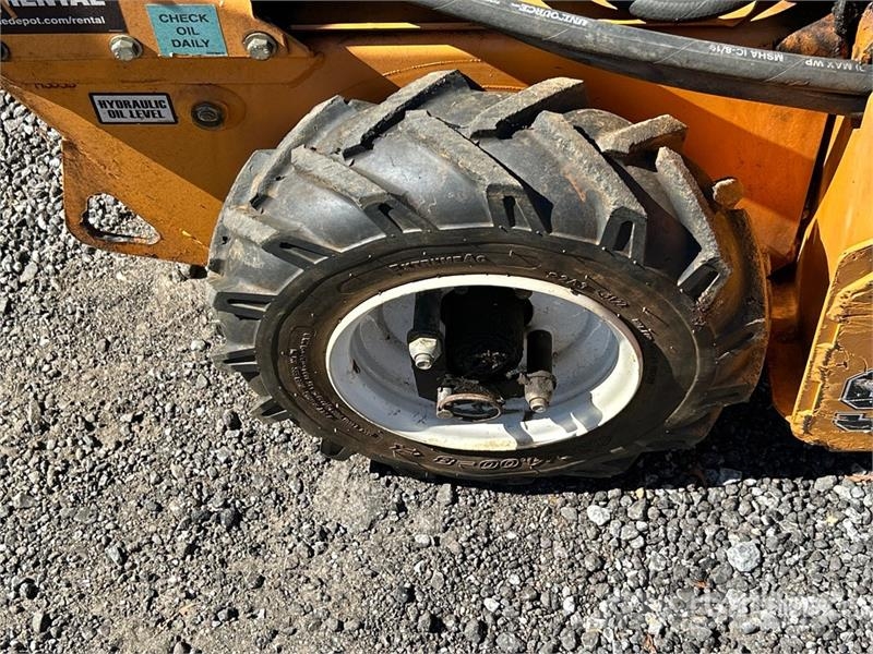 Barreto E924HM4SB Walk Behind Trencher Ketjukaivurit