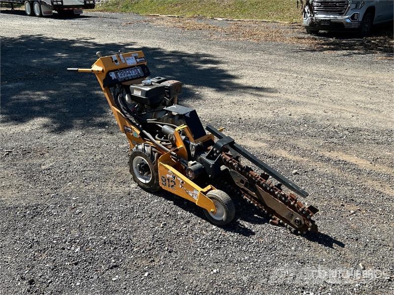 Barreto E924HM4SB Walk Behind Trencher Ketjukaivurit