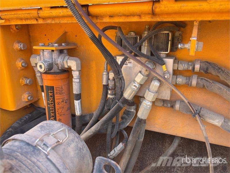 Basic equipment 240V Double Drum Roller 双轮压路机