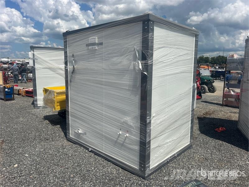 Bastone 110V 7 ft x 5 ft Type A1 Portable Toilet ( Otros componentes
