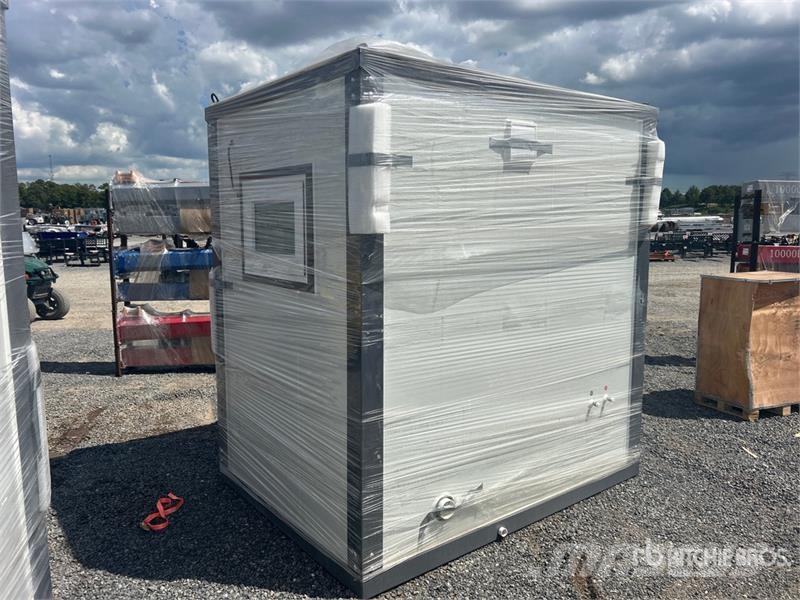 Bastone 110V 7 ft x 5 ft Type A1 Portable Toilet ( Otros componentes