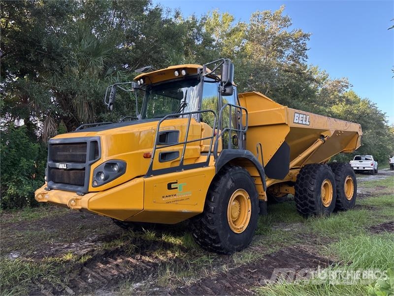 Bell B30E Articulated Dump Truck Dumper - Knickgelenk