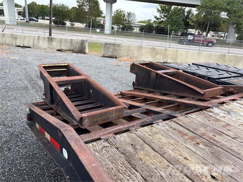 Belshe DT255 25 ft T/A Equipment Trailer Auto pārvadāšanas treileri