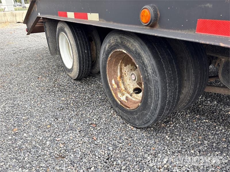 Belshe DT255 25 ft T/A Equipment Trailer Auto pārvadāšanas treileri