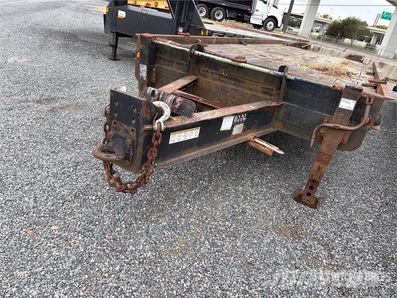 Belshe DT255 25 ft T/A Equipment Trailer Auto pārvadāšanas treileri